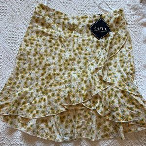 NWT Ditsy Floral Zaful Miniskirt